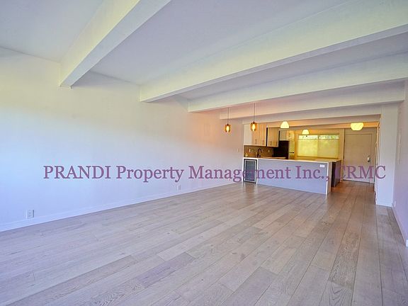 3rd image of 290 Via Casitas APT 205