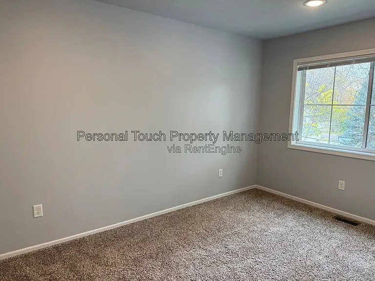 808 7th Ave S #6 — Photo 12