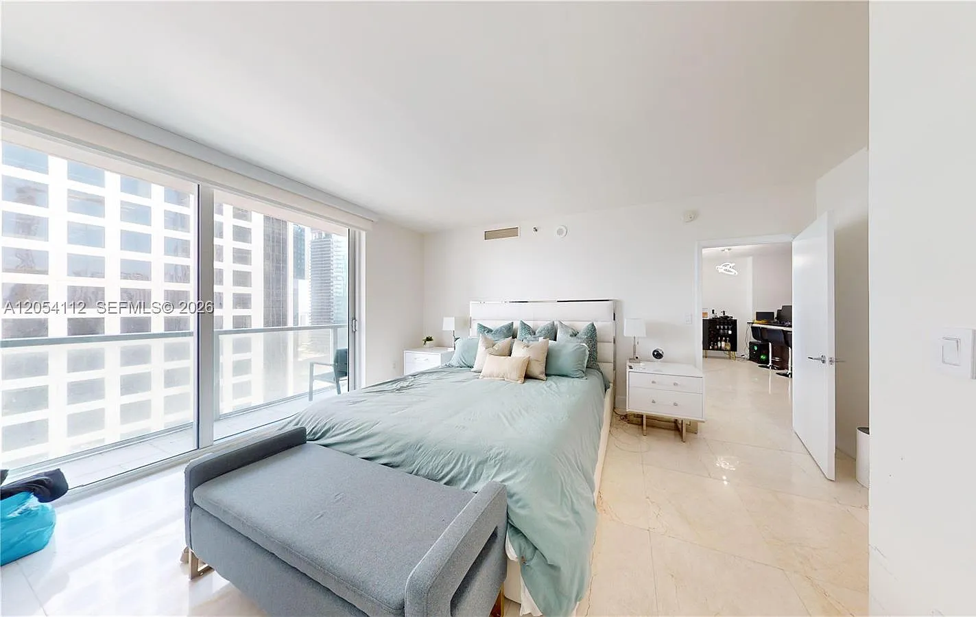 2 bed, 1197 sqft, $4,400 — Photo 3