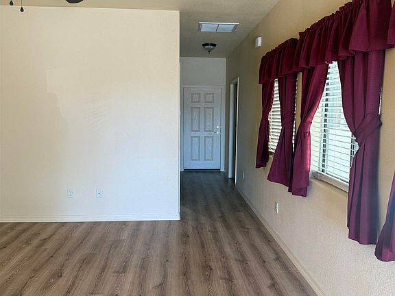 5th image of 14740 E 48th Dr