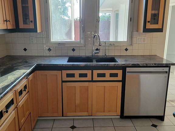 3rd image of 5666 Dorothy Way
