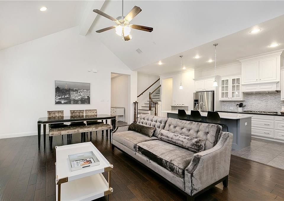 1st image of 3613 Kings Hollow Ln
