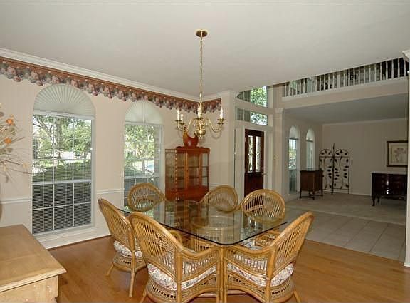 5th image of 310 Sabal Park Ln