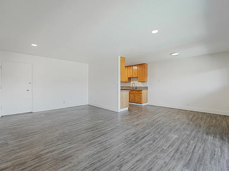 2x1 Open Floorplan Concept SRA