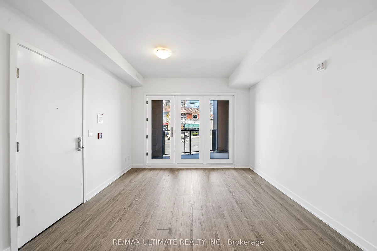 Building Photo - 35 Birchcliff Ave #34