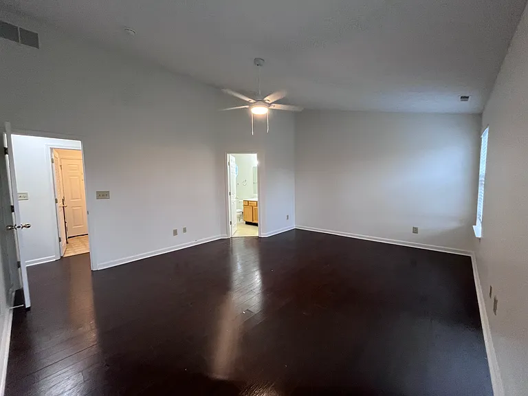 6540 Amherst Way — Photo 12