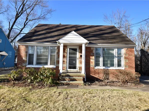 1569 Bond St, Akron, OH 44313