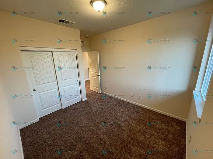 1011 Middle Gate Rd #1011 — Photo 33