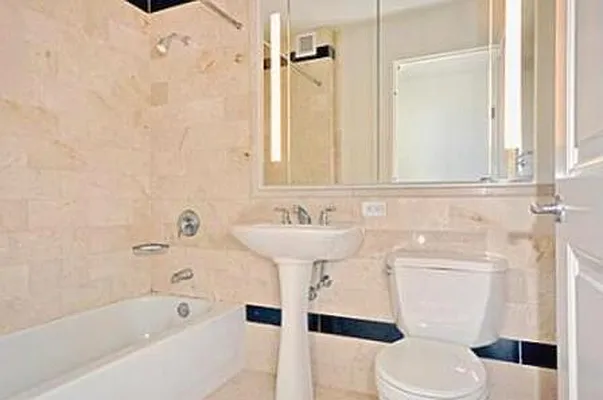 Rented by New York Residence | media 85