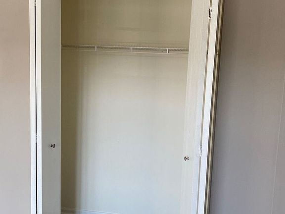 5th image of 1155 Wells St #4