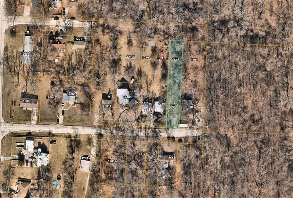 1st image of 1306 E Lexington Ave