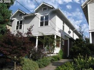 609 NE Graham St, Portland, OR 97212