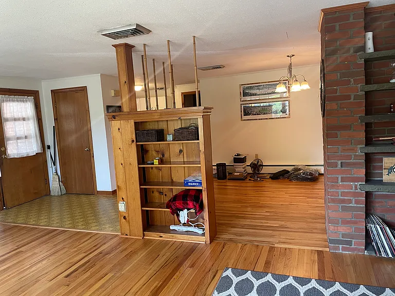 1128 S Pugh St — Photo 13