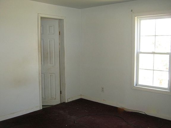 5th image of 110 Prater Dr