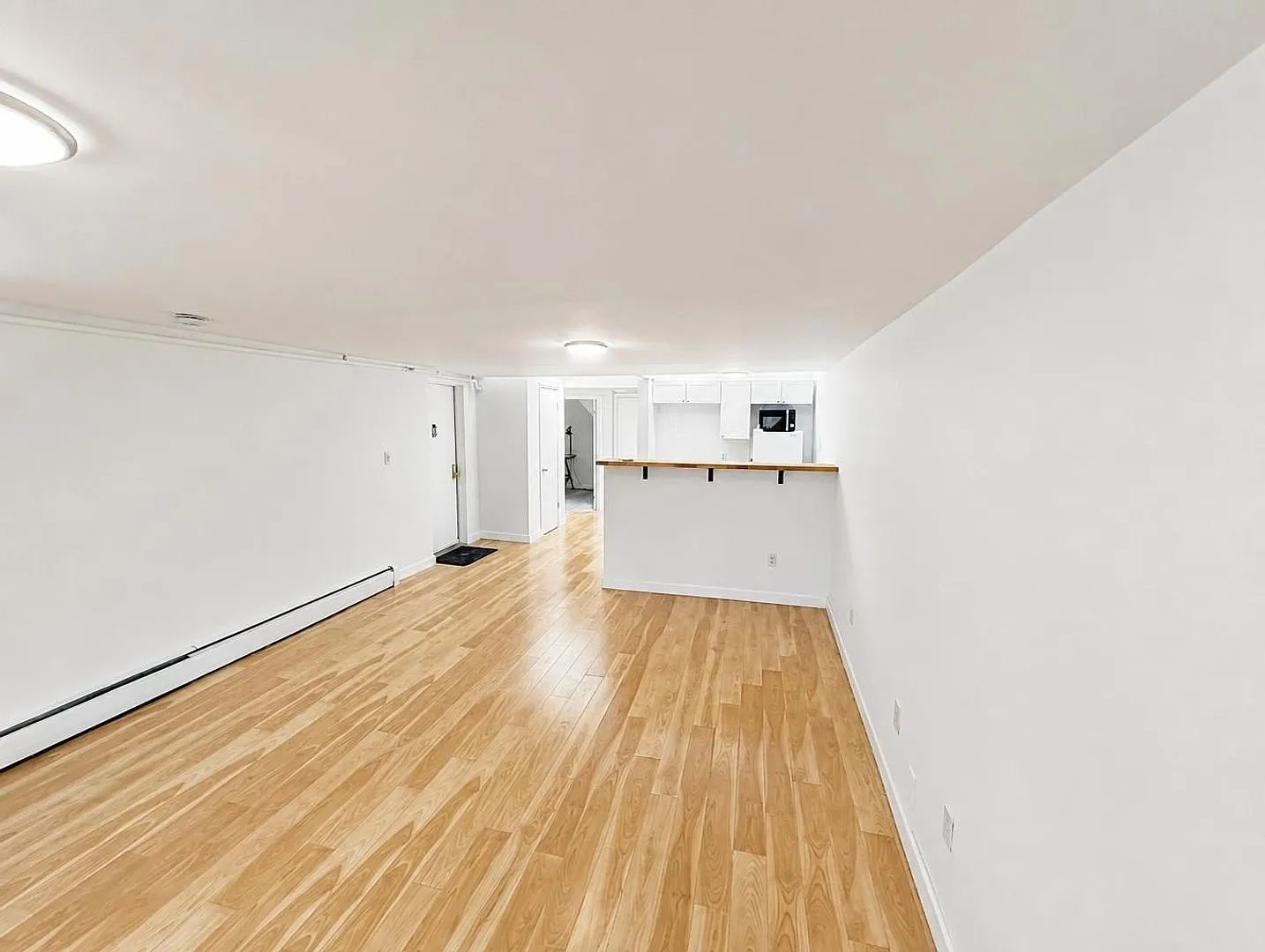 725 Warren Street — Photo 3