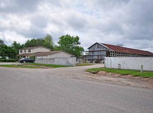 105 N Brooks St, Brazoria, TX 77422