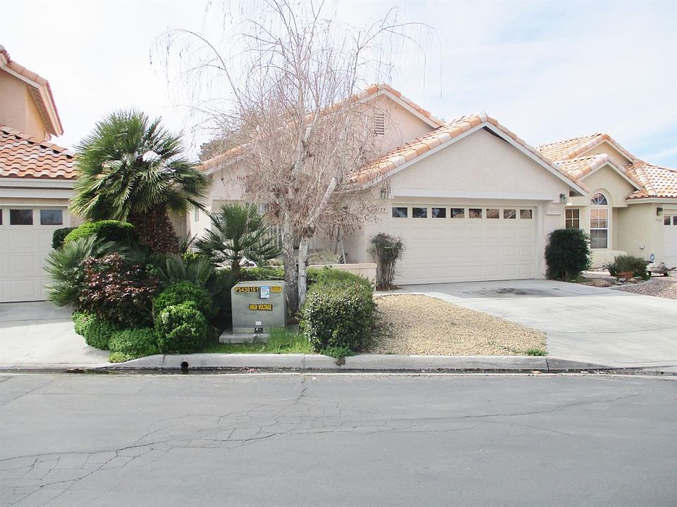 2nd image of 19173 Pine Way