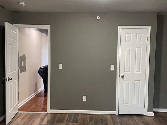 5th image of 2-2329 N Carlisle St #2