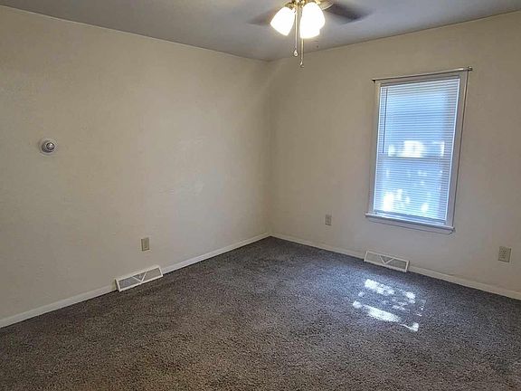 5th image of 127 Hamilton Ave