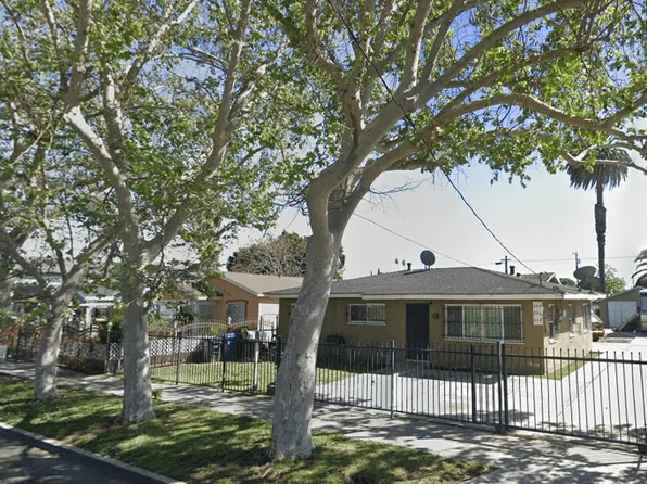 1344-1349 W 94th St-W, 1344-1349 W 94th St, Los Angeles, CA 90044