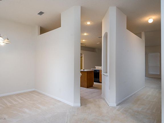 5th image of 1216 Belhaven Ln
