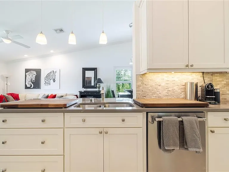 6871 Sterling Greens Dr #202 — Photo 17