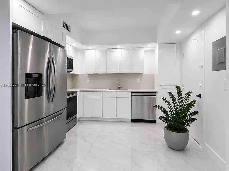 500 Bayview Dr #232 — Photo 11