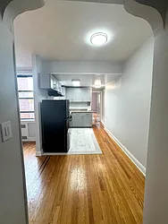 Rented by Chana Ofek, LREB