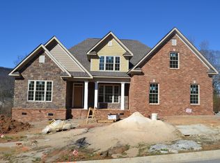 729 Shearer Cove Rd, Chattanooga, TN 37405