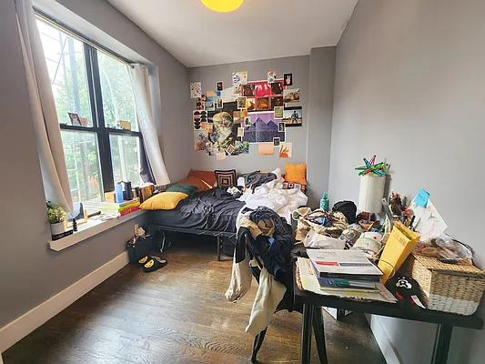 Rented by RELEASE NY | media 3