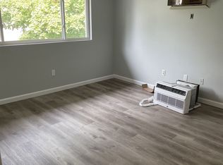 12 Walnut St #U, Waltham, MA 02453