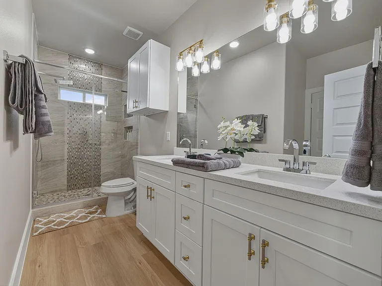 3539 Mount Pleasant St #A — Photo 41