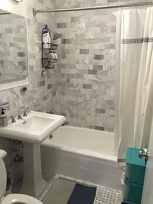 Rented by W Brothers Brokerage LLC | media 27