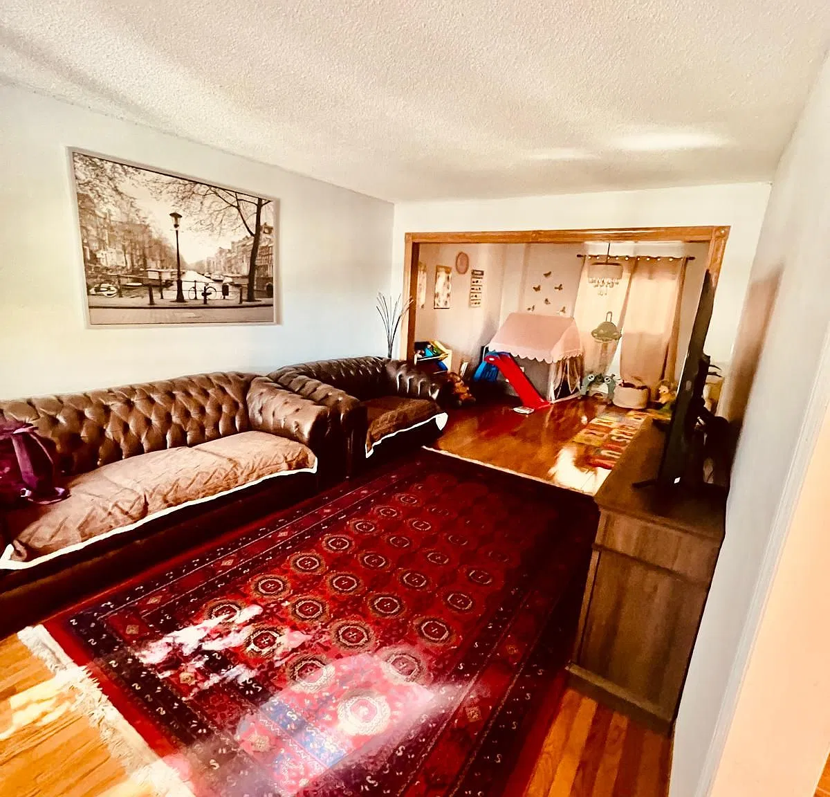 4 bed, $3,500 — Photo 2