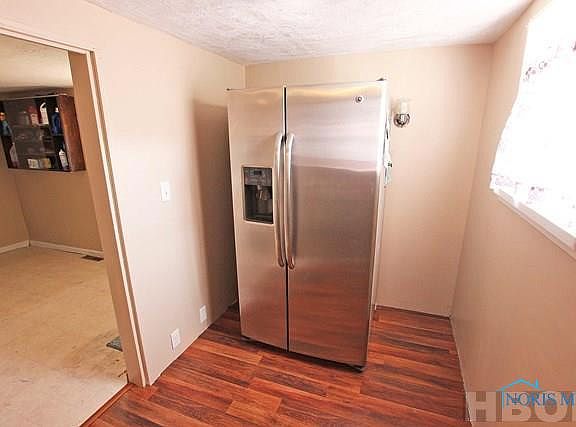2nd image of 289 4th St
