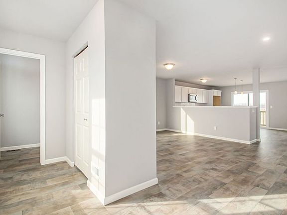 2nd image of 10073 Roszalka Ct