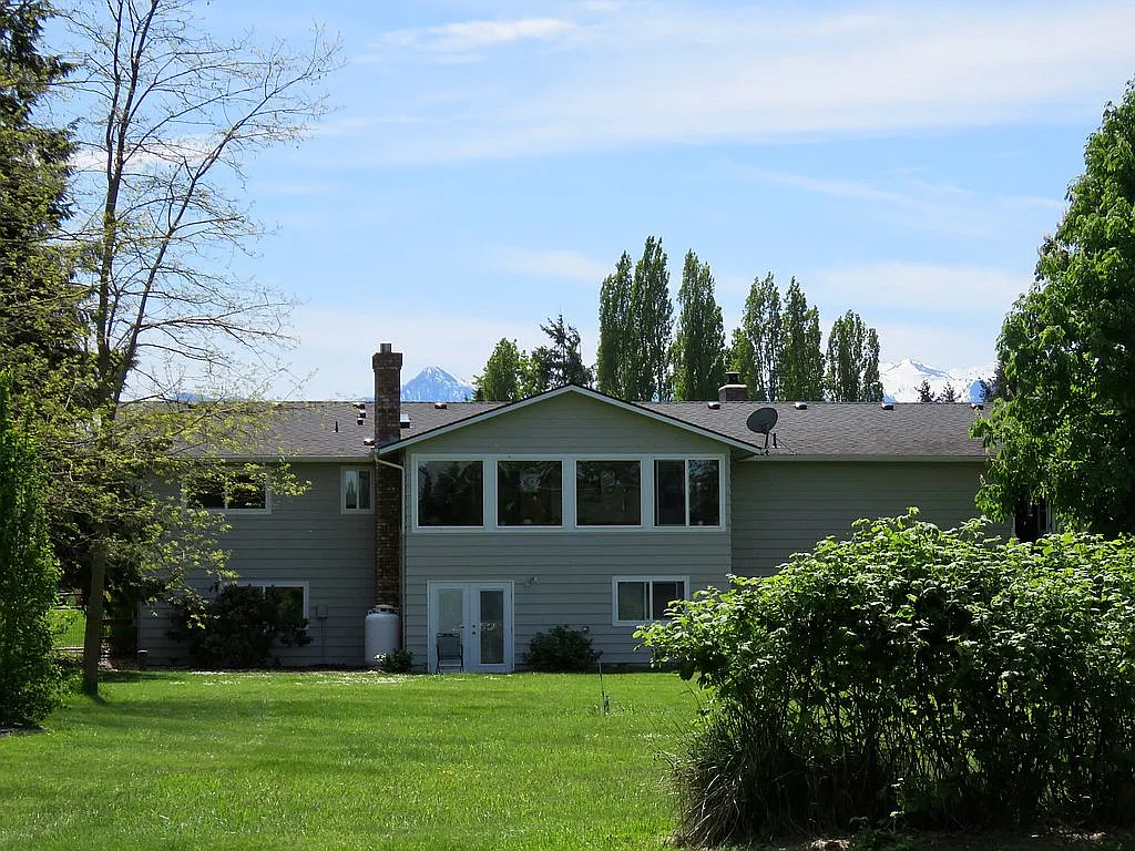470 Stone Rd photo 1