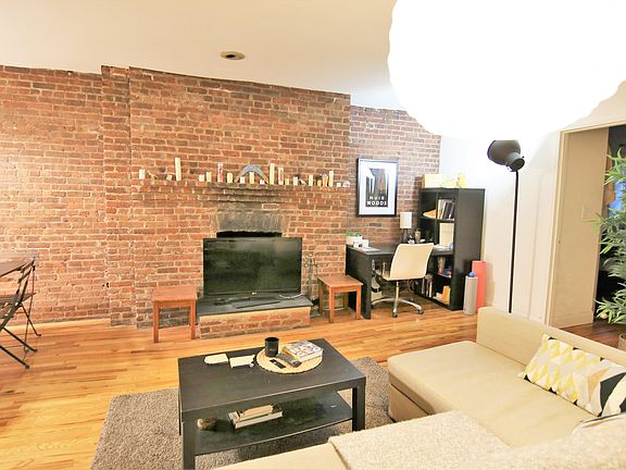 3rd image of 51 W 84th St APT 2