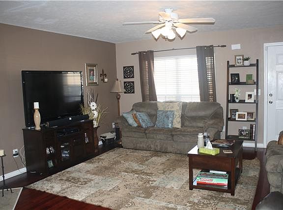 2nd image of 231 Neal Ave