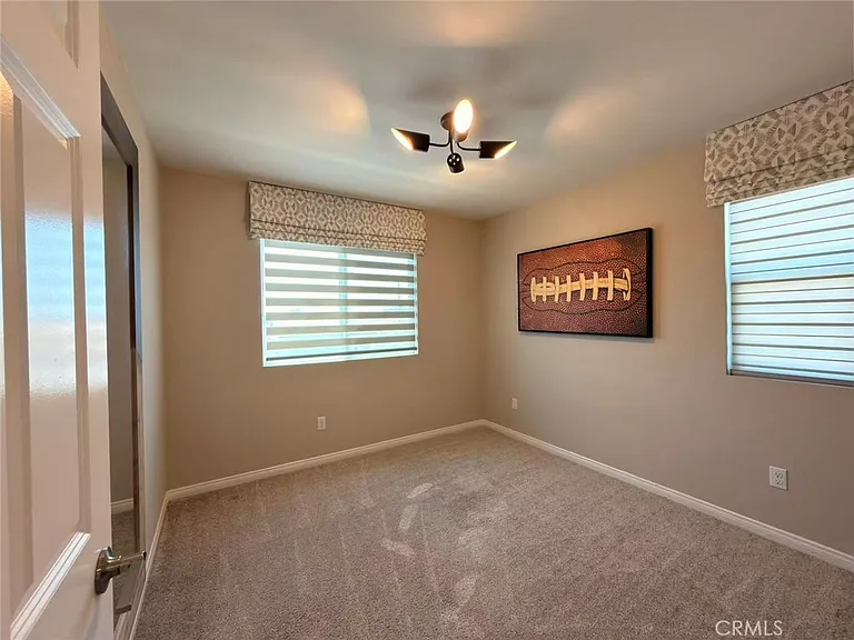196 Bonita Ln — Photo 17