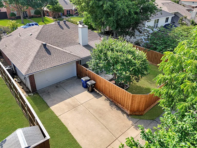 8109 Wharf St — Photo 29