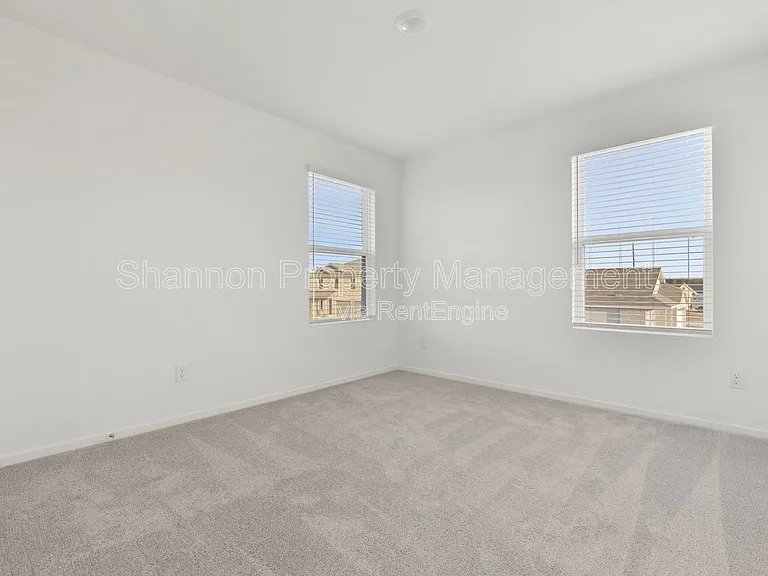 253 Douglas Hills Dr — Photo 24