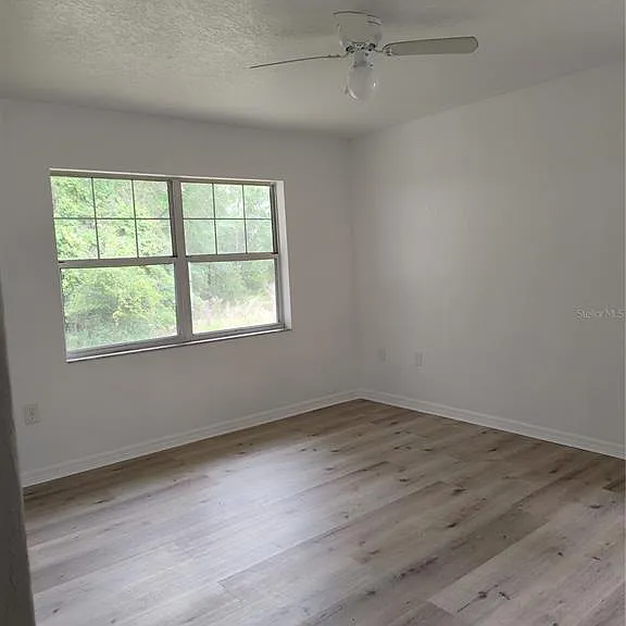 14070 SW 17th Pl — Photo 8