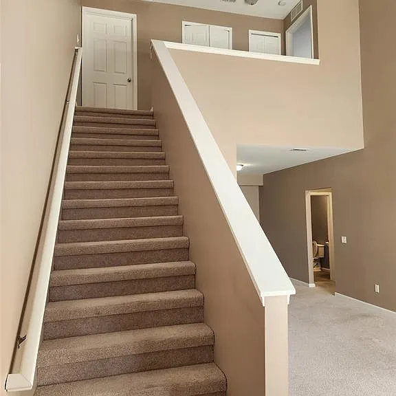 18106 Addington Dr — Photo 6