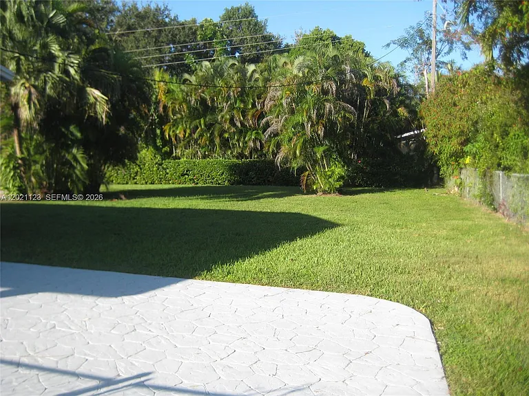 13220 SW 99th Pl — Photo 16