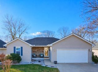 601 SW Creek Ridge Dr, Grain Valley, MO 64029