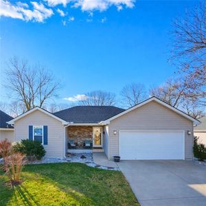 601 SW Creek Ridge Dr, Grain Valley, MO, 64029