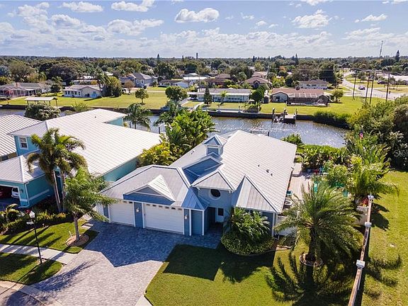 3rd image of 578 Bimini Bay Blvd