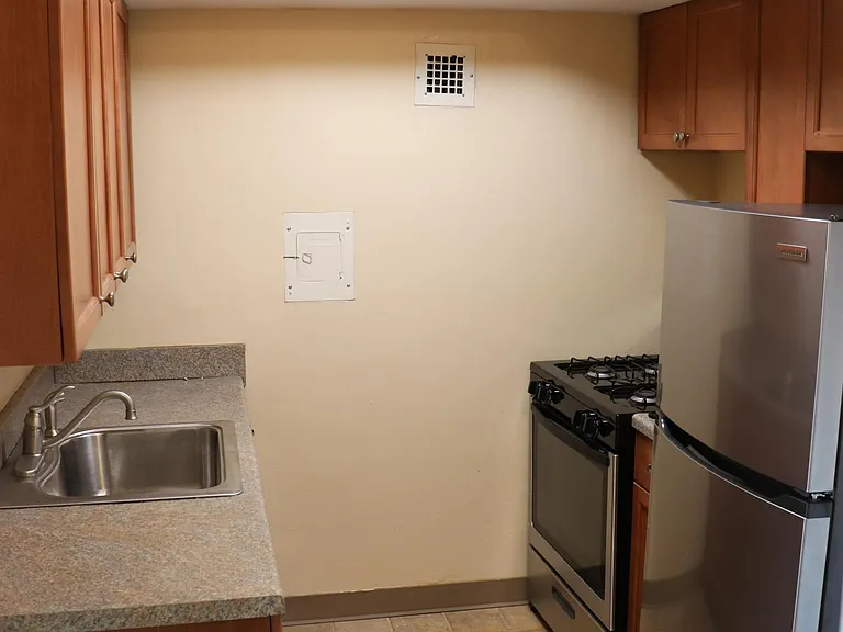 2030 F St NW #1012 — Photo 7
