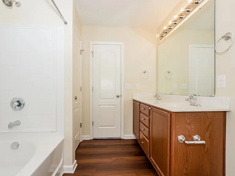 5931 Timbertop Ln — Photo 3